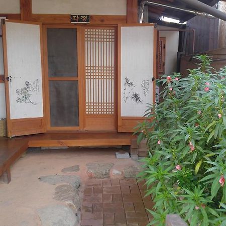 Nadle Bang Hotel Jeonju Buitenkant foto